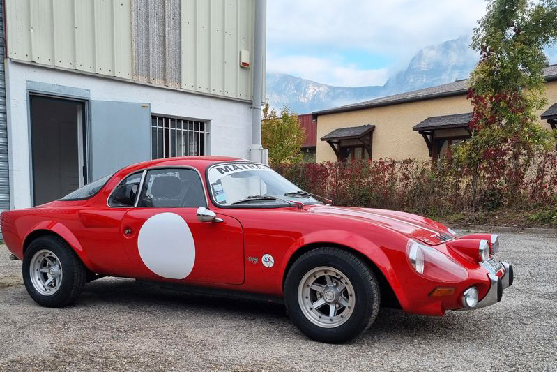Matra Djet rouge vue de côté